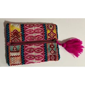 Katydid multicolor clutch in GUC.